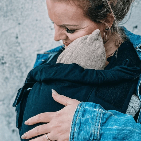 Hoppediz Babytrage Bondolino All Black 7 Hoppediz Babytrage Bondolino All Black – Bild 7